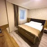 Hotel Helen