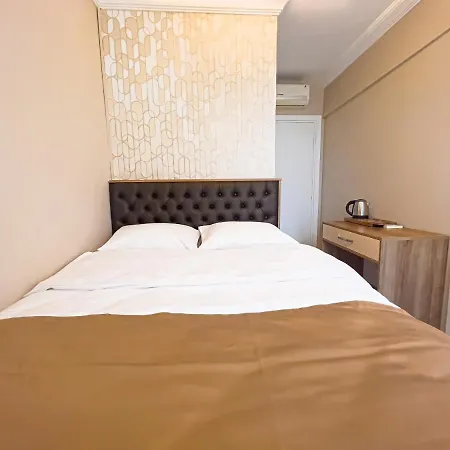 Hotel Helen 3*