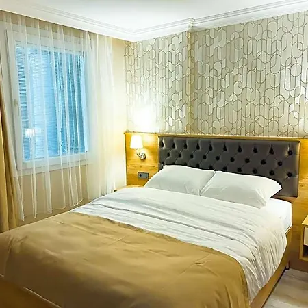 Hotel Helen 3*