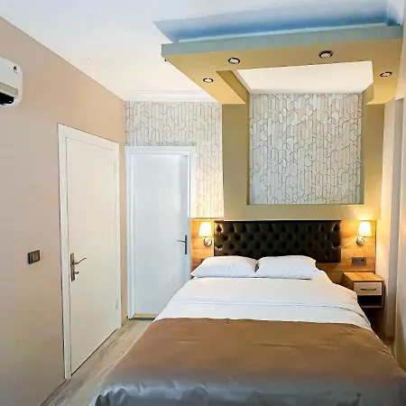 Helen Hotel